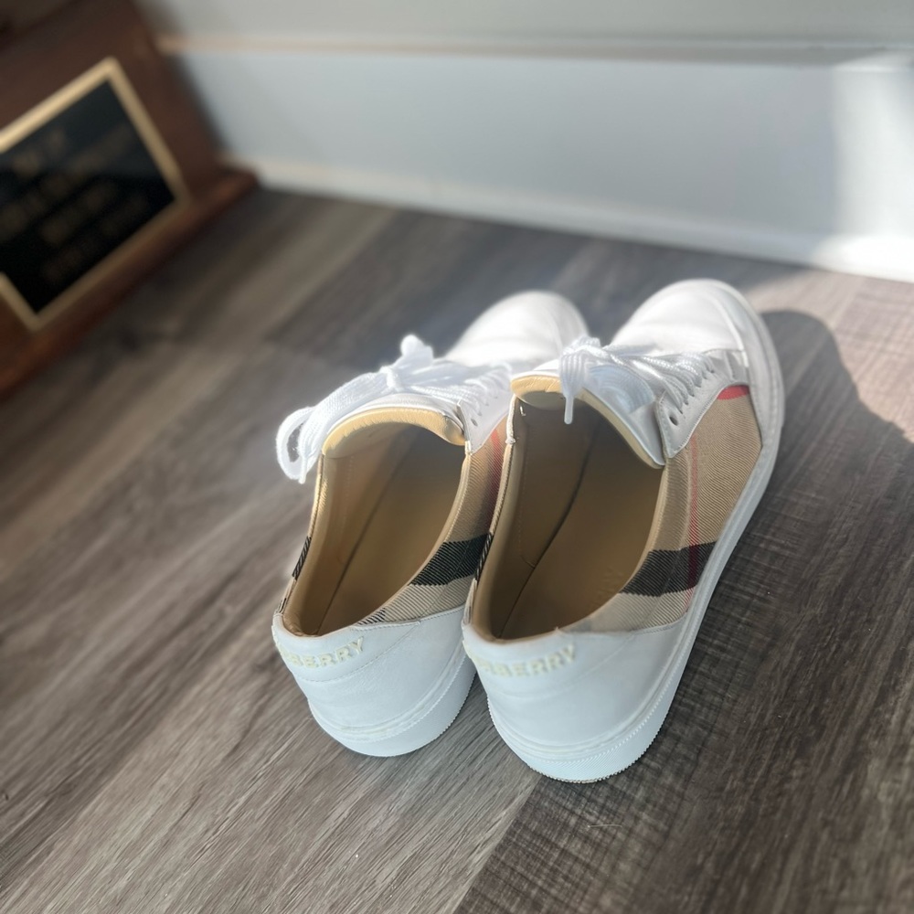 House Check and Leather Sneakers - Picture 4 of 11